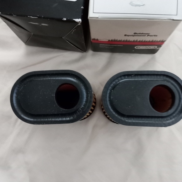 4 Air Filters Tecumseh 36905 Lawn Motor Filter Replacment Part New - Picture 7 of 9